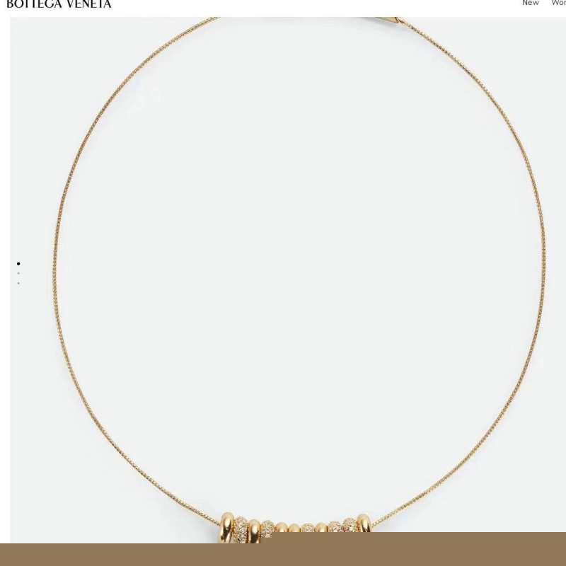Bo*te*ga venenta necklaces